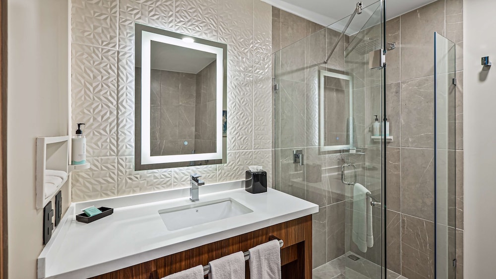 Bathroom shower