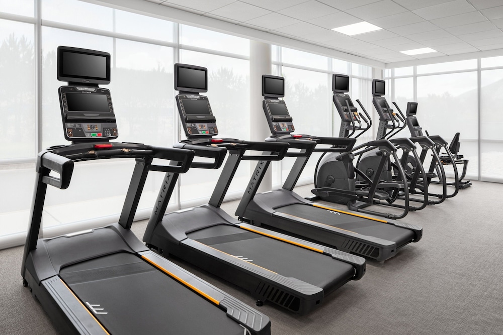 SpringHill Suites by Marriott Roanoke North - photo 24