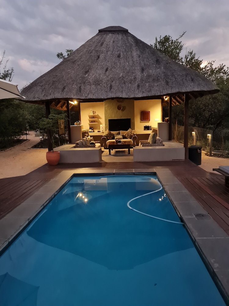 Ulala Kalula Guesthouse 