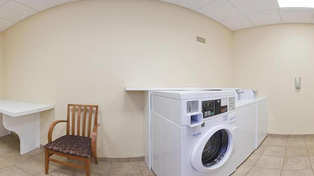 Candlewood Suites Lafayette by IHG - photo 24