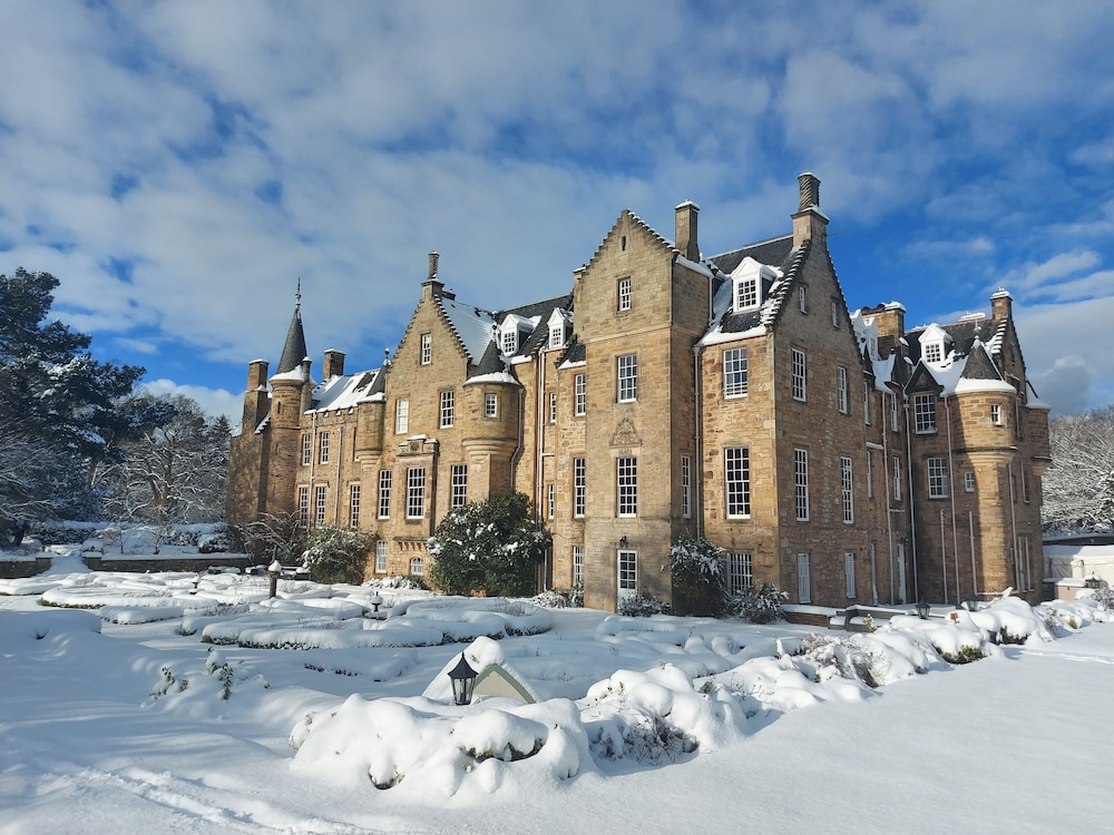 Carberry Tower Mansion House and Estate — hotel in Musselburgh