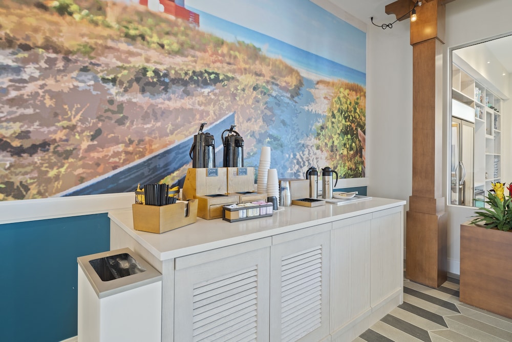 Compass by Margaritaville in Medford - photo 27