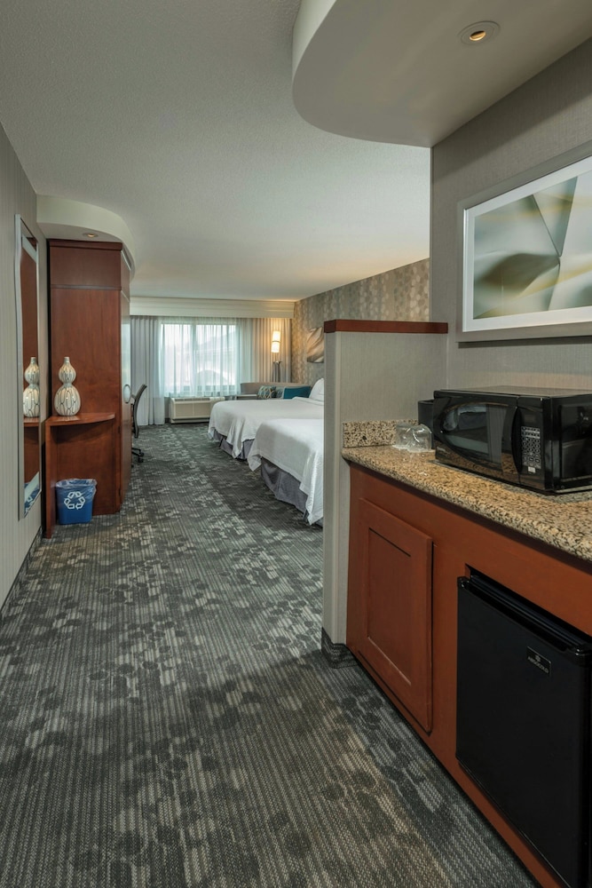 Courtyard by Marriott Bangor - photo 8