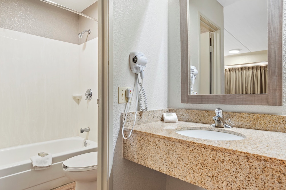 Red Roof Inn West Monroe - photo 30