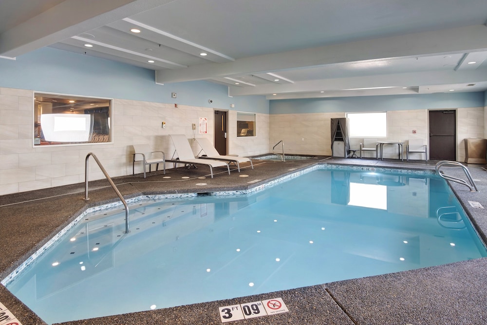 Holiday Inn Express Portland East Troutdale by IHG - photo 35
