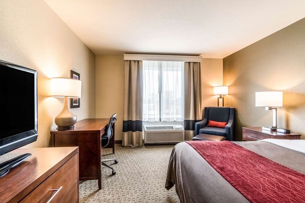 Comfort Inn & Suites Rifle - photo 12