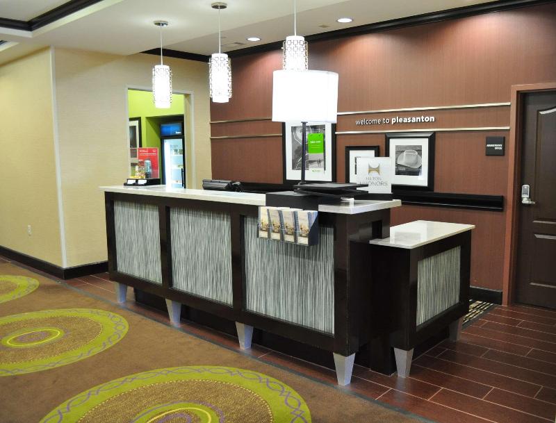 Hampton Inn Pleasanton - photo 4
