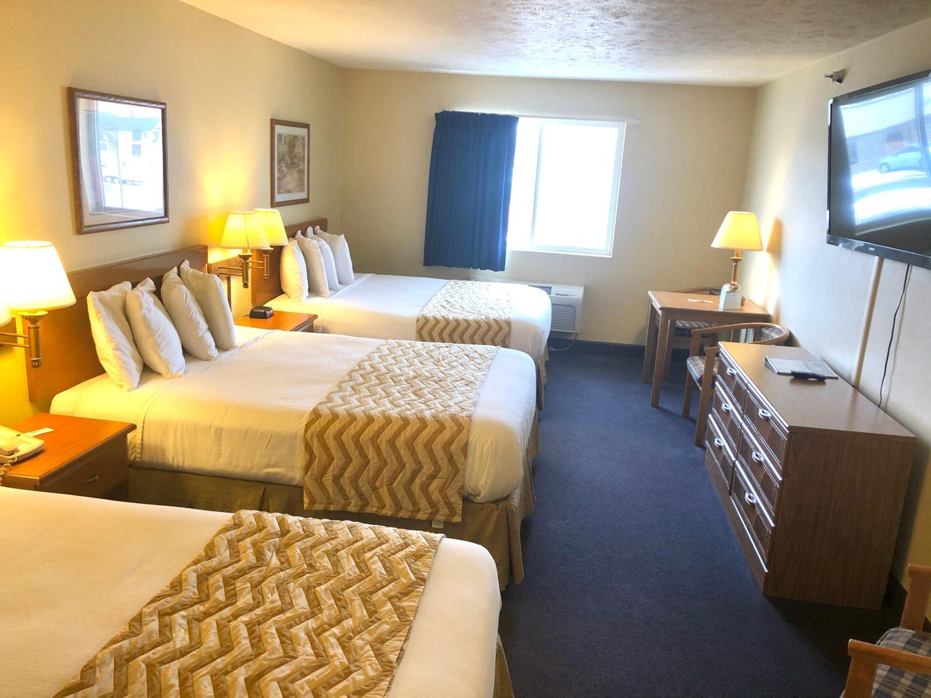 Travelodge by Wyndham Grand Island - photo 14