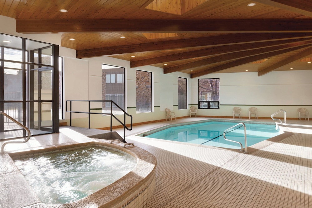 Delta Hotels by Marriott Helena Colonial - photo 23