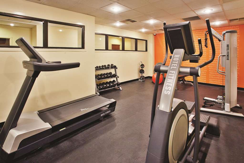 La Quinta Inn & Suites by Wyndham Florence - photo 44