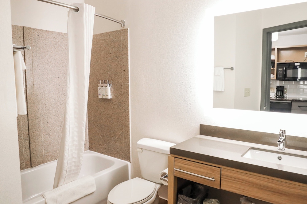 Candlewood Suites Richmond Airport by IHG - photo 61