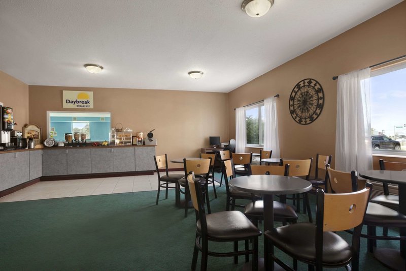 Days Inn & Suites by Wyndham Romeoville - photo 23