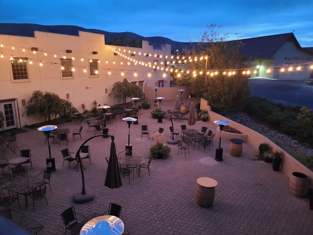 Inn at Desert Wind Winery - photo 10