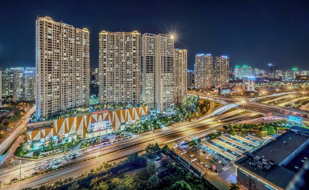 Vinhomes D'Capitale Quylodge — 4-Star Luxury Hotel in Hanoi, Vietnam