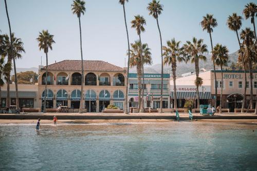 The Edgewater - last minute hotel in Avalon