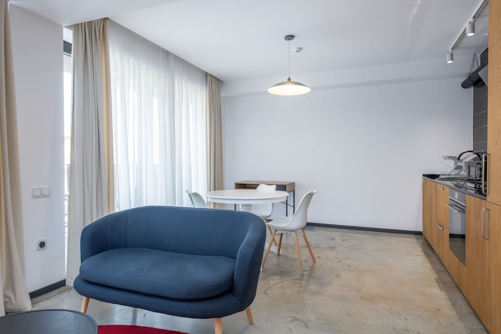 Serviced Designed Apartments By Urban Hotels 17