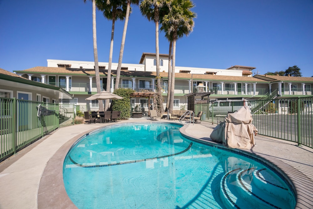 Bay Front Inn Santa Cruz - photo 27