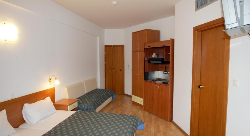 Hotel Filoxenia Beach — hotel in Leptokarya