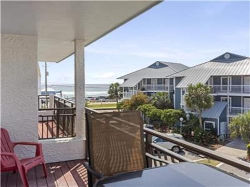 Costa Vista 21 - carbon neutral hotel in Destin