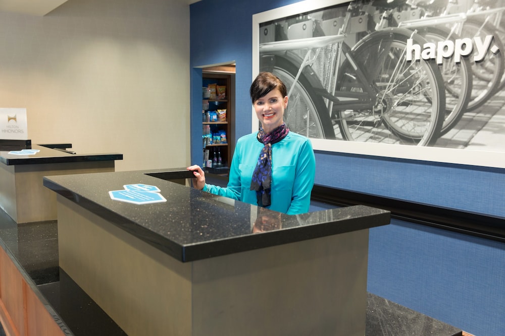 Hampton Inn & Suites Chicago Deer Park - photo 3