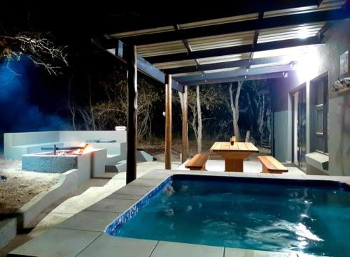 Maningwe - carbon neutral hotel in Unknown City