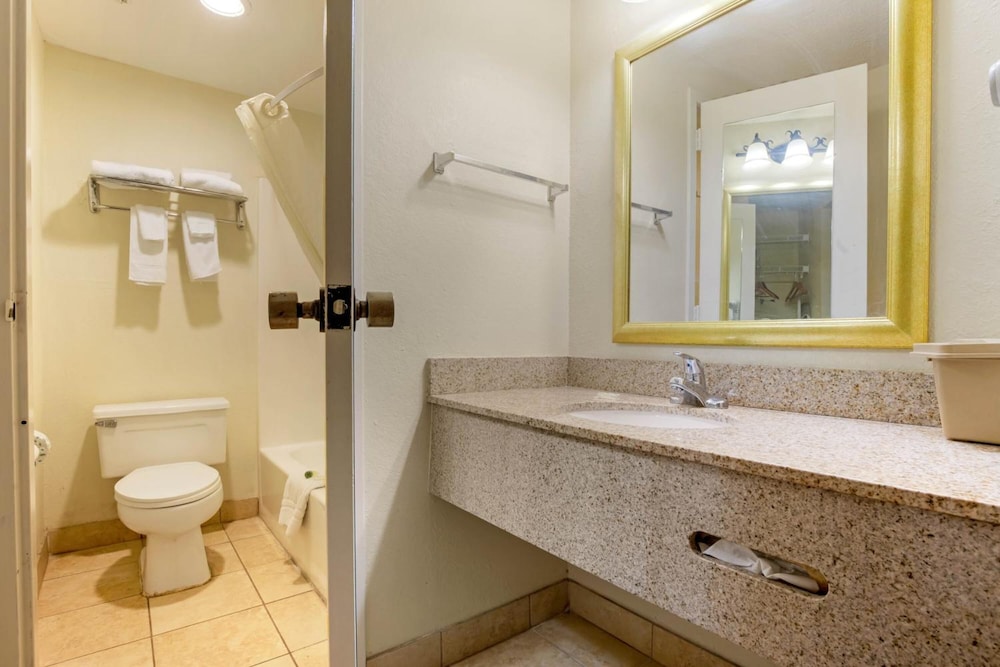 LikeHome Extended Stay Hotel Warner Robins - photo 23