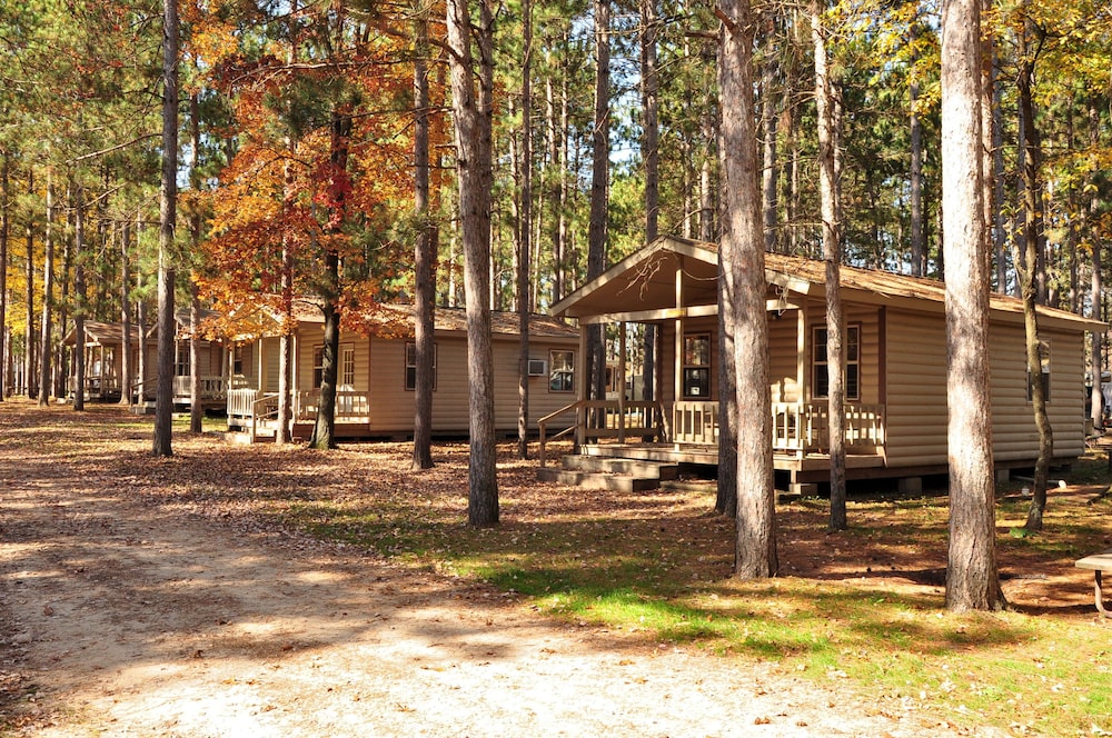 Yukon Trails RV & Camping Resort - photo 4