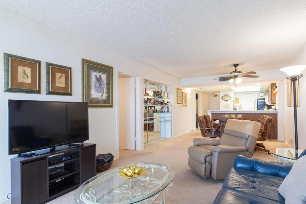 Ocean Vista 902 — 4-Star Luxury Hotel in South Padre Island, United States
