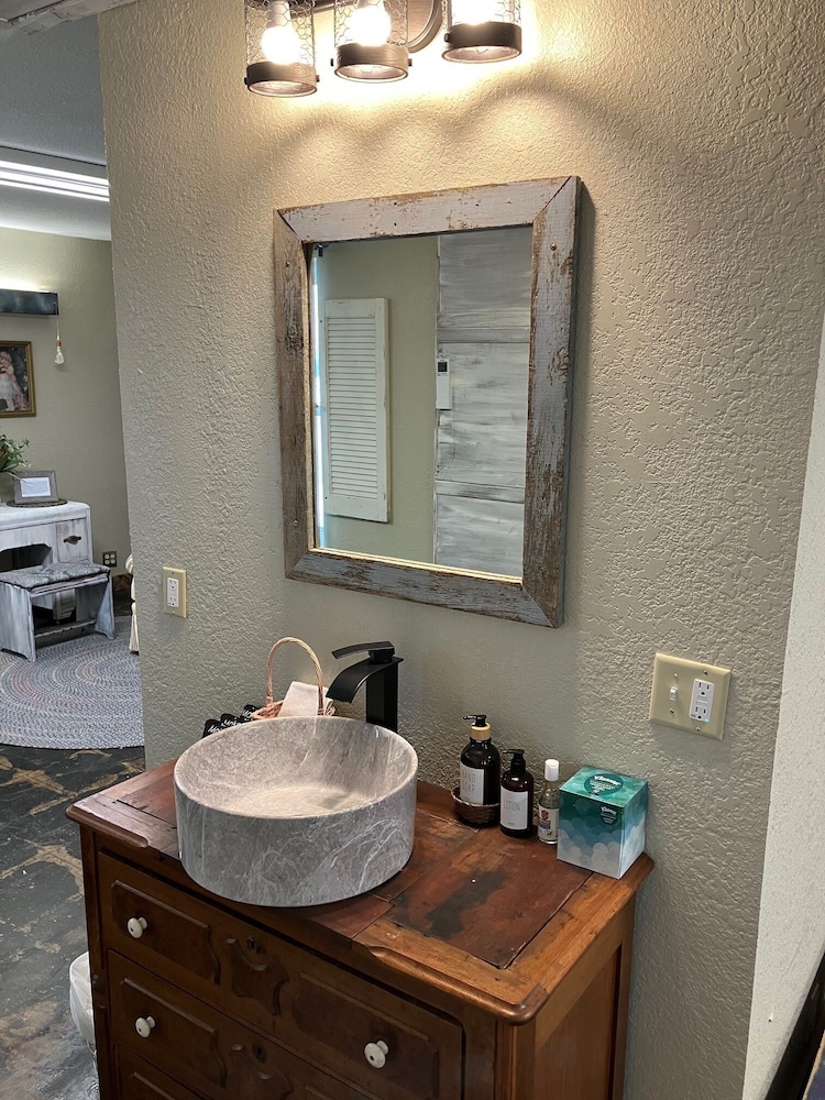 Prairie Rose Inn - photo 44
