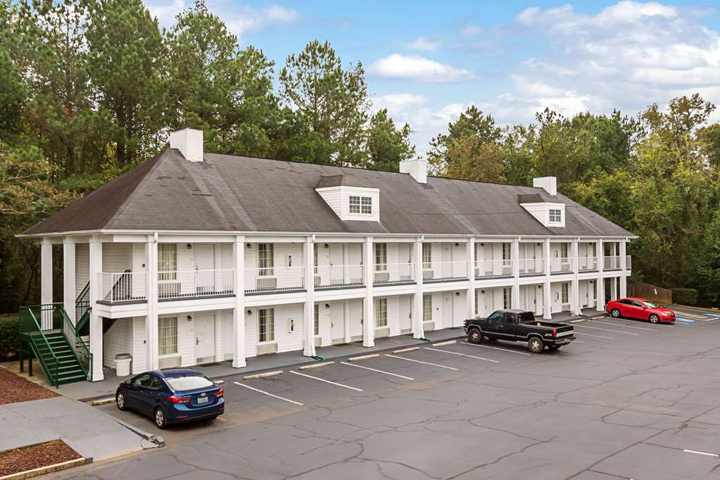 Quality Inn Thomaston - photo 4