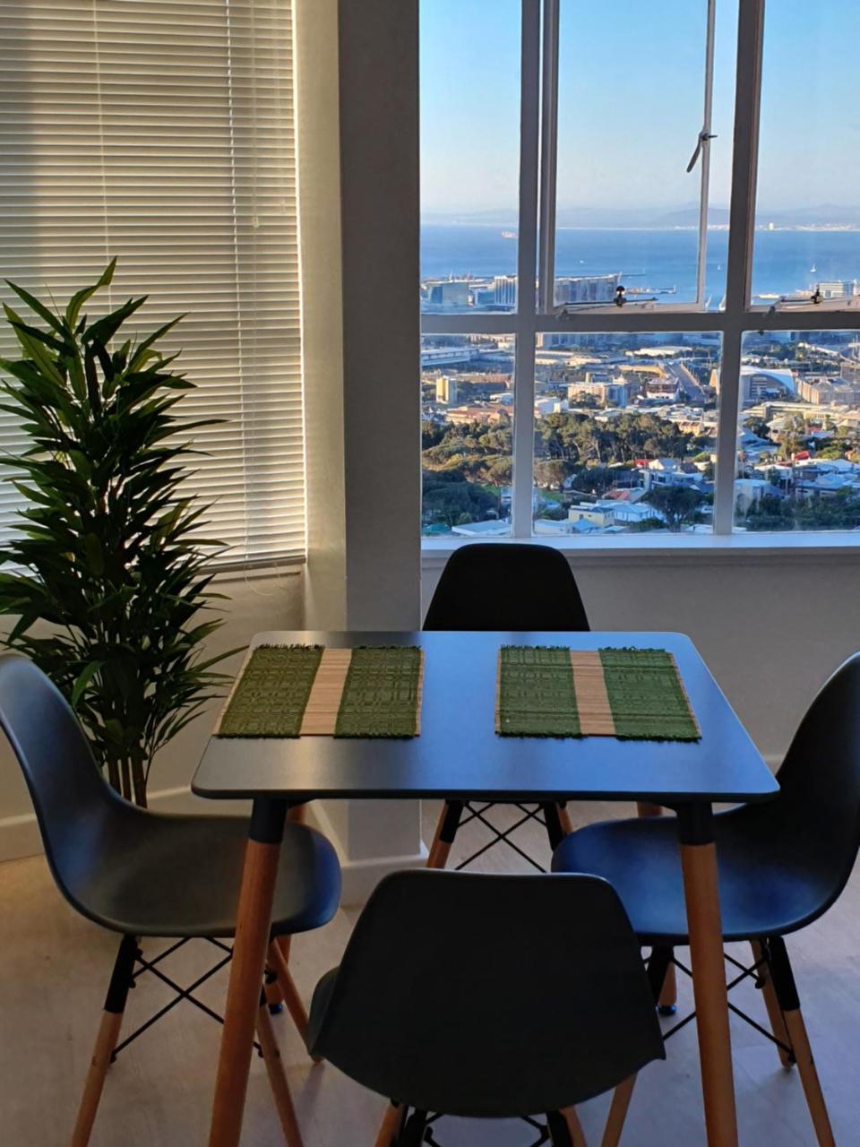 Disa Park 14th Floor Apartment with City Views