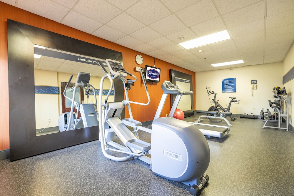 Hampton Inn Spring Hill - photo 47
