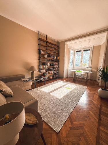Cozy Apartment in Via Washington Freshly Renovated — 4-Star Luxury Hotel in Milan, Italy