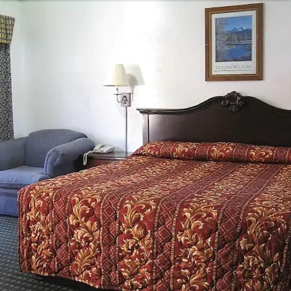 Jamestown Railtown Motel - photo 7
