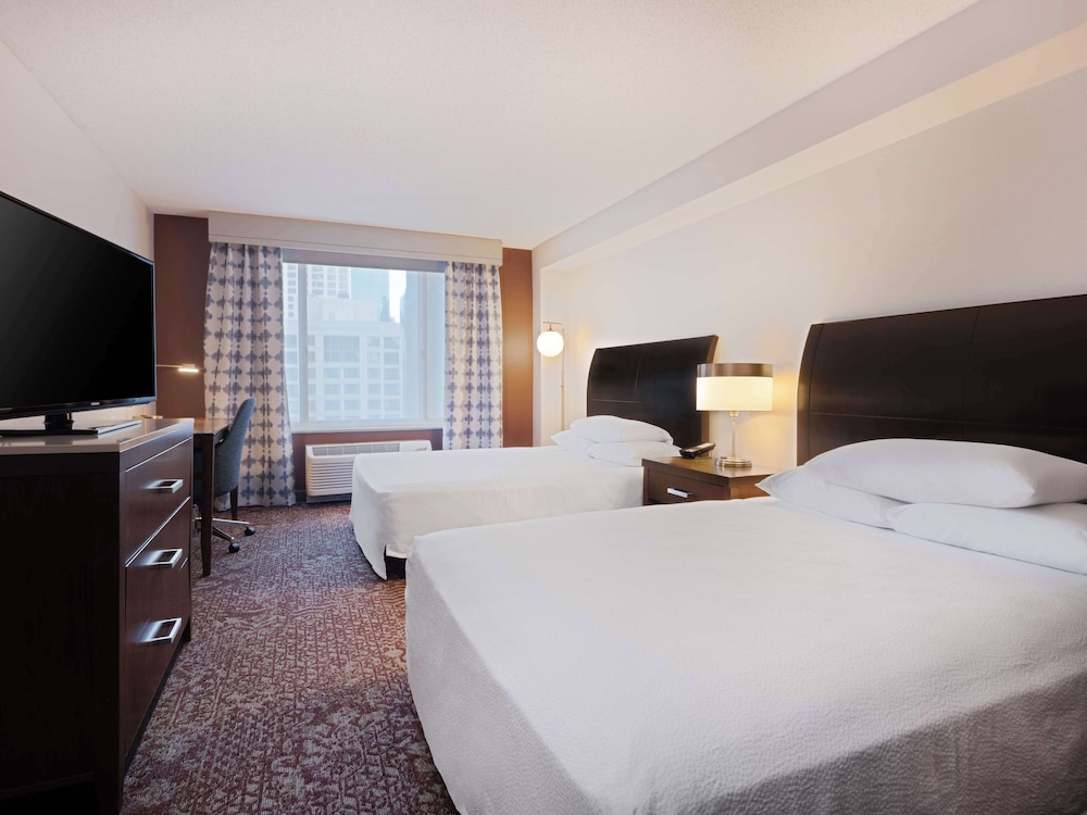Hilton Garden Inn Chicago Downtown Magnificent Mile - photo 13