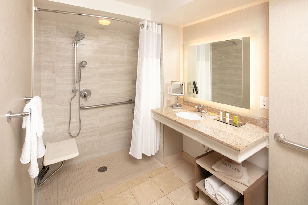 Hilton Madison Monona Terrace - photo 26