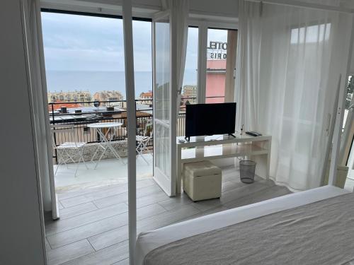 Home Gioia — 4-Star Luxury Hotel in Finale Ligure, Italy