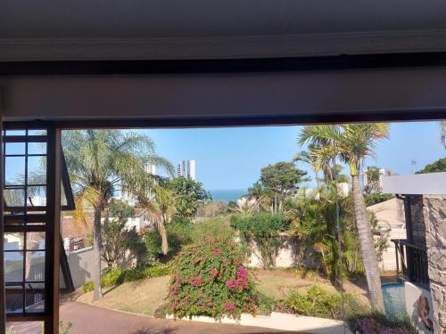 5 Oyster Crescent Villa Umhlanga — 4-Star Luxury Hotel in Durban, South Africa
