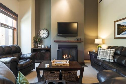 Solstice 21 in Mammoth Lakes, United States