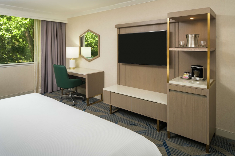Hilton Durham near Duke University - photo 11