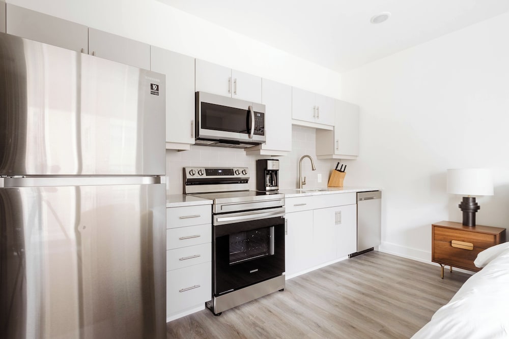 Midtown South - photo 25