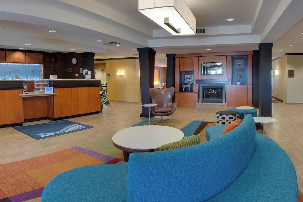 Fairfield Inn & Suites by Marriott Clermont - photo 2