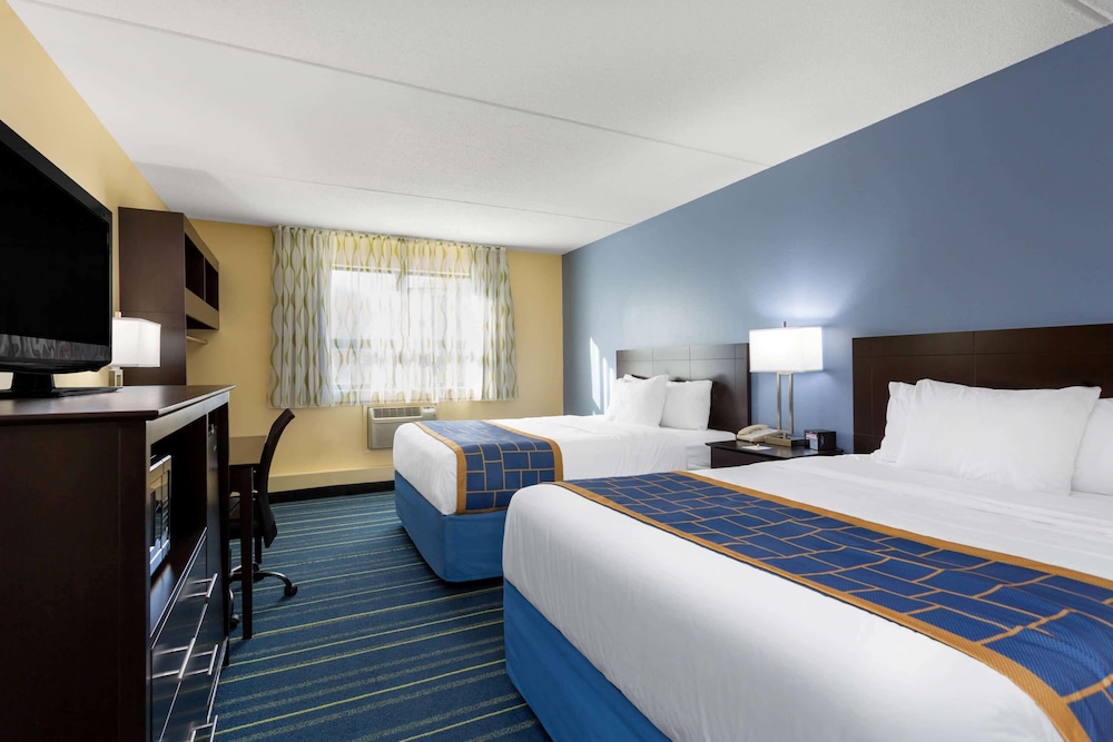 Days Inn by Wyndham Augusta - photo 10