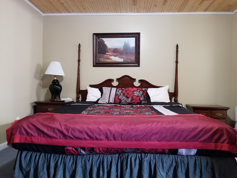 Fiesta City Motel - photo 48