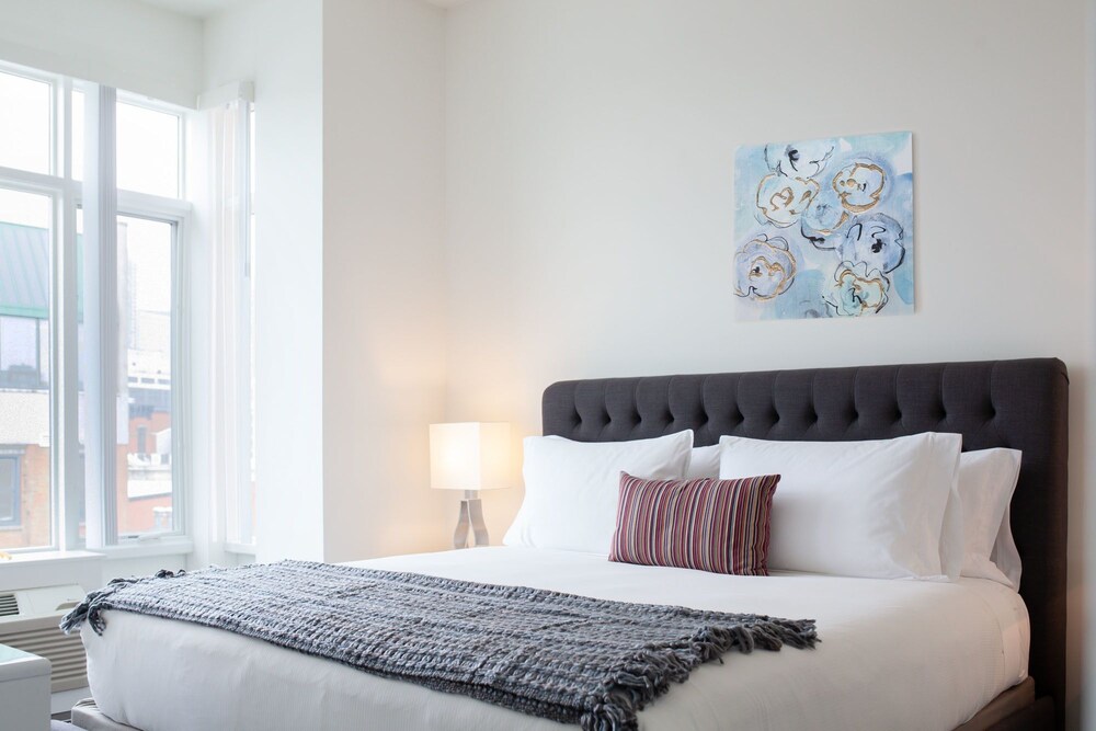 Dharma Home Suites JC at Grove Station — 4-Star Luxury Hotel in Jersey City, United States