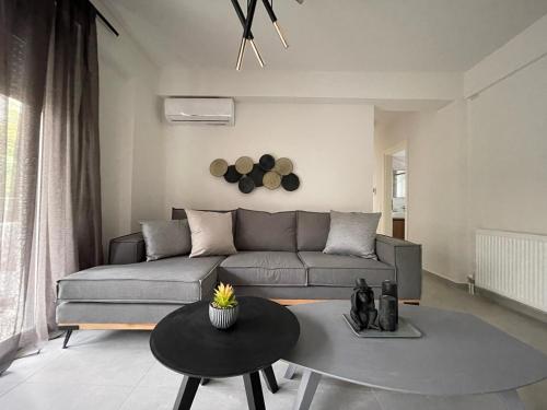 Athenean Gem Near Athens Metro Mall — 4-Star Luxury Hotel in Ilioupoli, Greece