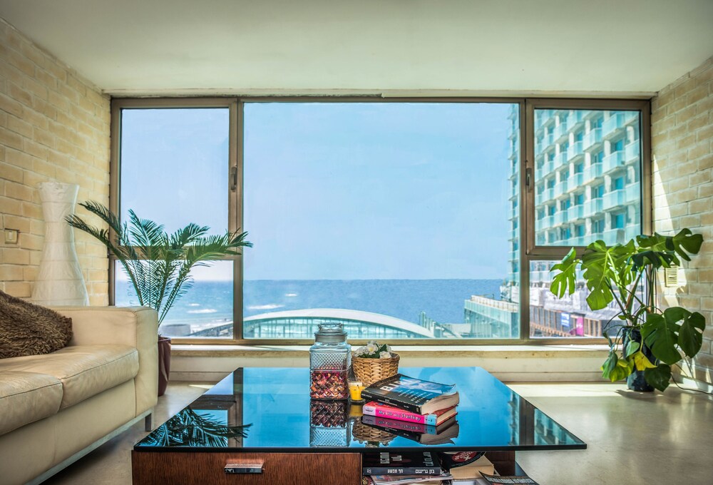 One of a Kind Gordon Beach Front 2BR Apt — 4-Star Luxury Hotel in Tel Aviv, Israel