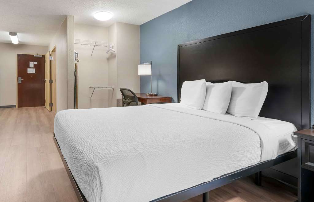 Extended Stay America Suites Fort Wayne South - photo 12