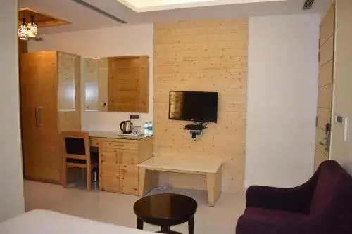 Hotel Amar Heights — Dehra Dun — photo 2