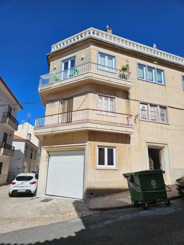 Casa ''Avô Abílio'' Nazaré Alojamento Local — 4-Star Luxury Hotel in Nazare, Portugal